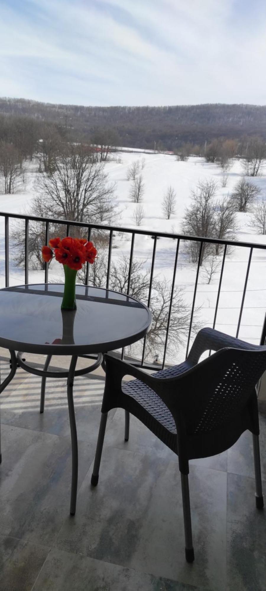 Sunny apartment in Kechi House, Tsaghkadzor Bagian luar foto